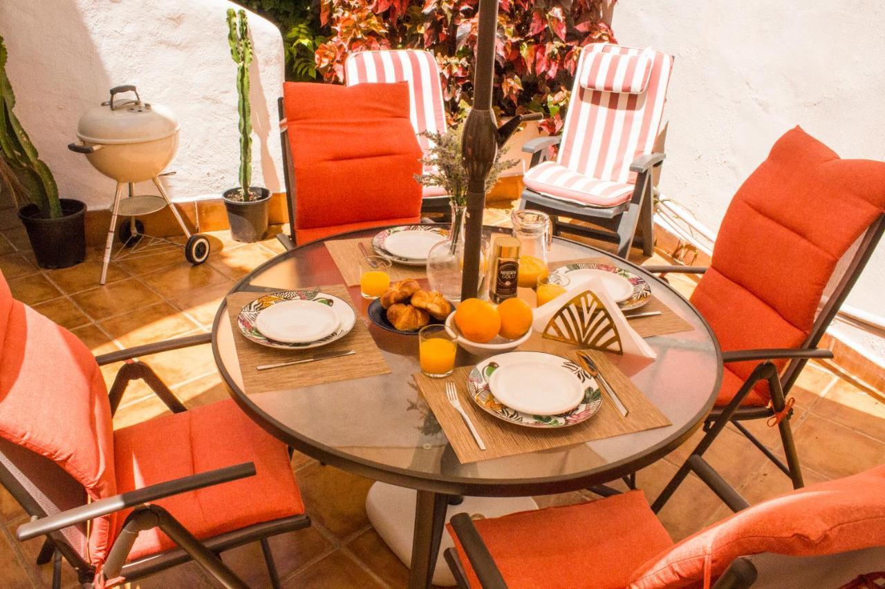 Benalgolf: Seaside Apartment with Private BBQ Backyard Benalmadena Exterior photo